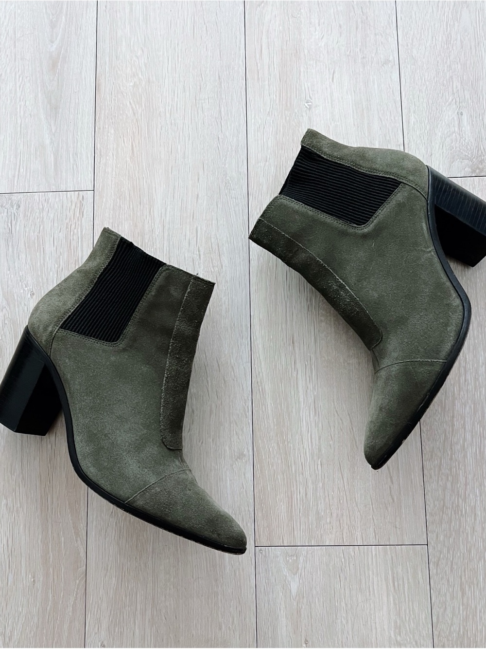 SCHUTZ Olive Green Suede Ankle Boots